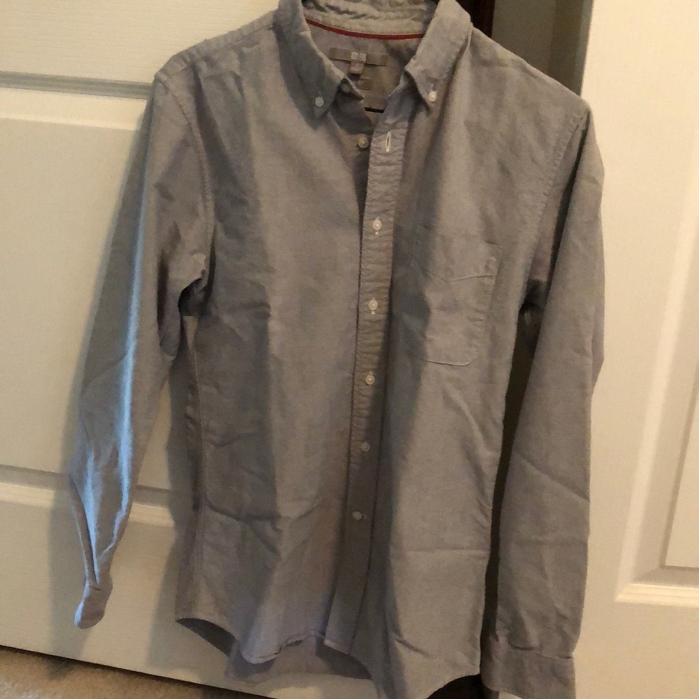 Uniqlo oxford button down shirt